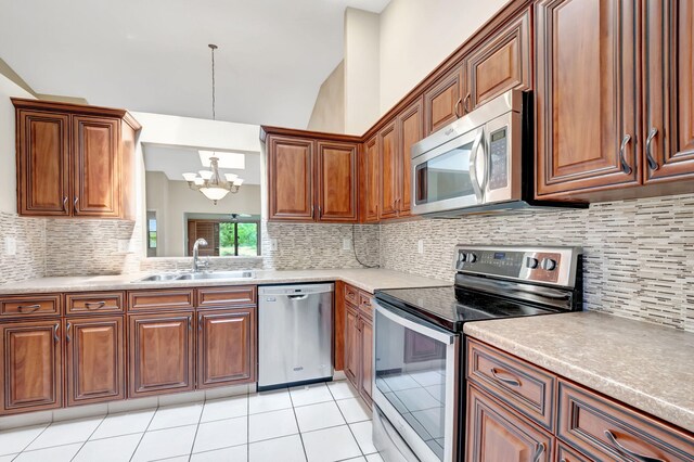 8449 Springlake Dr, Boca Raton, FL 33496 - unfurnished bedroom with visible vents, baseboards, ensuite bathroom, and a closet