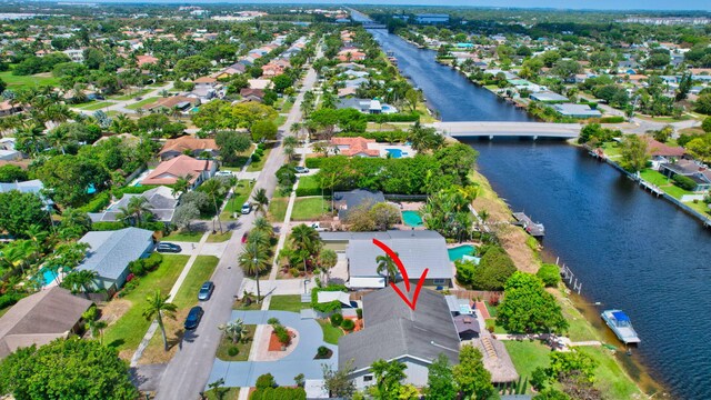 147 Oregon Ln, Boca Raton, FL 33487 - view of property location with nearby suburban area and a large body of water