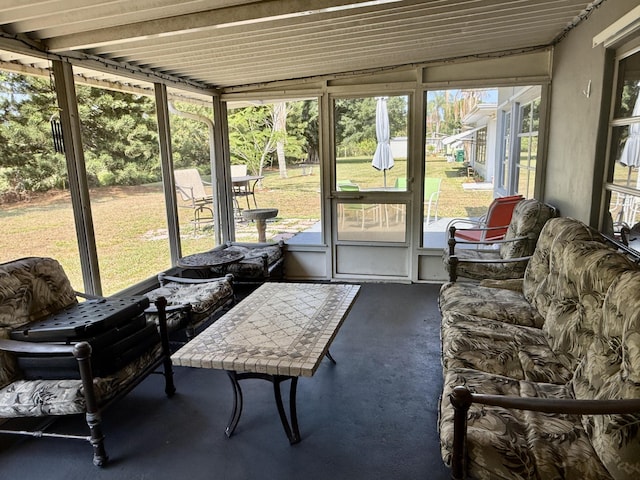 view of sunroom / solarium