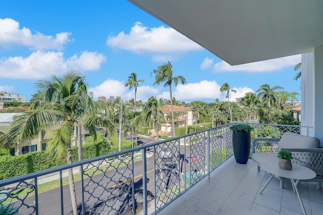 354 Chilean Ave Unit 4D, Palm Beach, FL 33480 - view of balcony