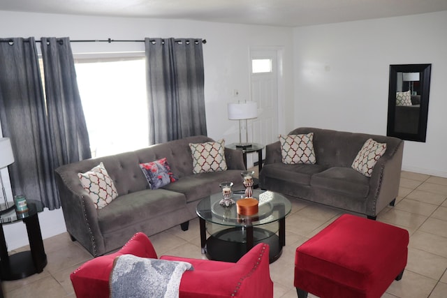 1020 NW 74th Ave, Margate, FL 33063 - view of tiled living area