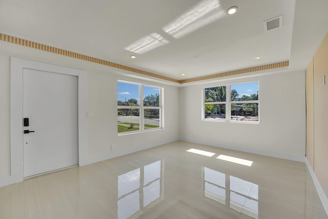928 Market St, West Palm Beach, FL 33401 - empty room with recessed lighting, baseboards, and visible vents