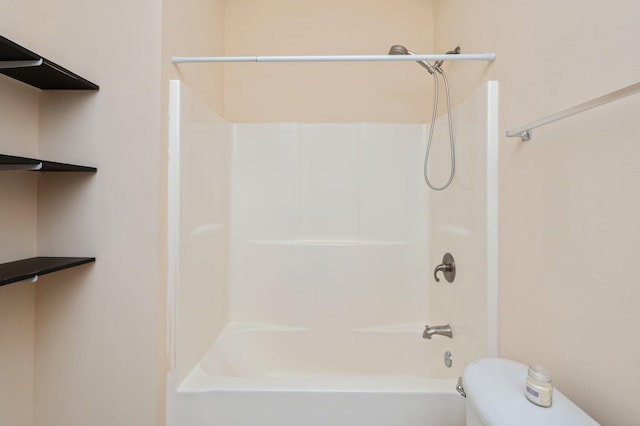 647 Gap Creek Dr, Fort Walton Beach, FL 32548 - full bathroom featuring toilet