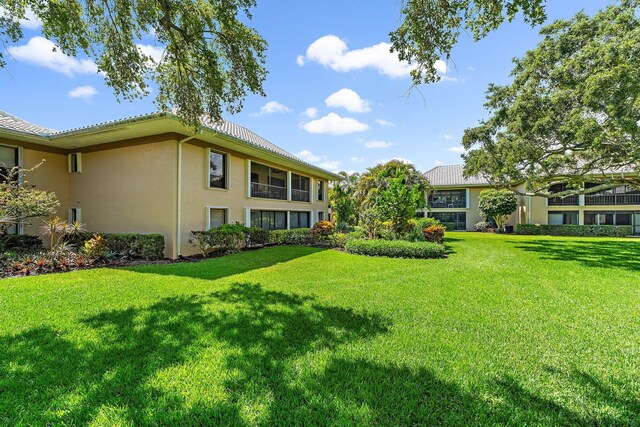 view of grassy yard