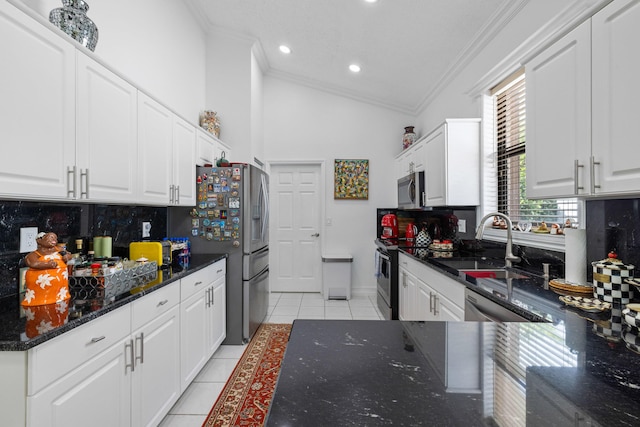 10056 Lexington Cir N, Boynton Beach, FL 33436 - kitchen featuring light tile patterned flooring, a sink, stainless steel appliances, backsplash, and ornamental molding