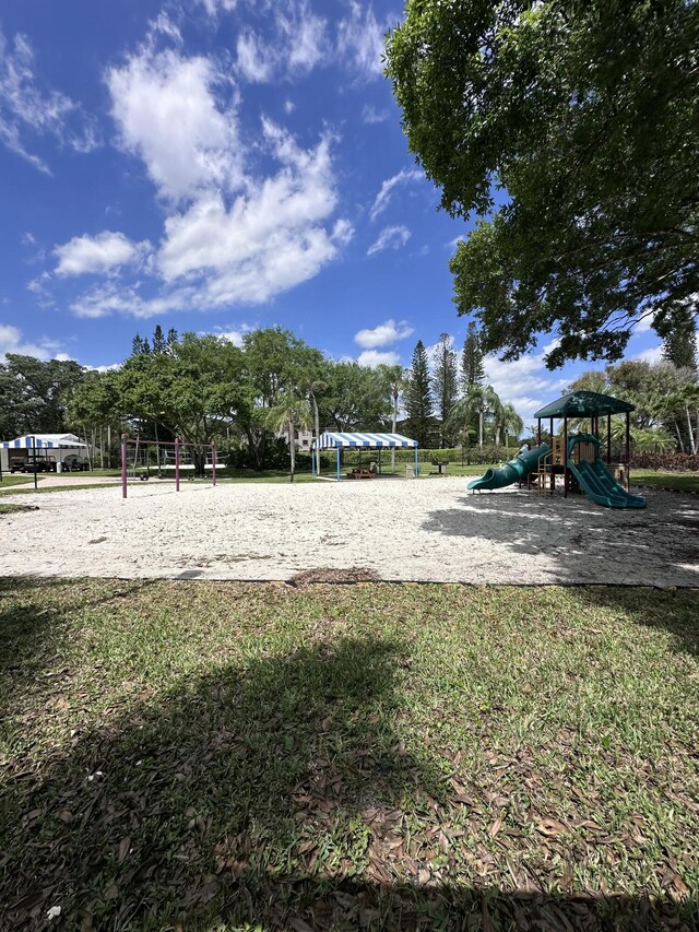 3206 Carambola Cir S, Coconut Creek, FL 33066 - view of communal playground