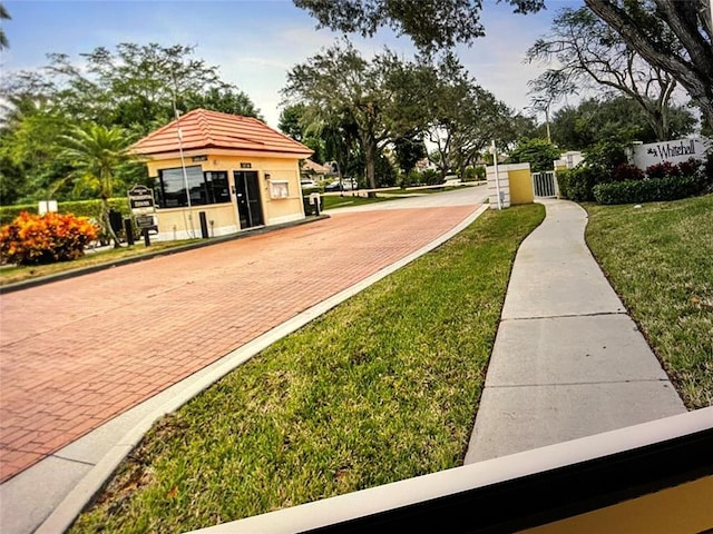3710 Whitehall Dr Unit 304, West Palm Beach, FL 33401 - view of property's community with a lawn