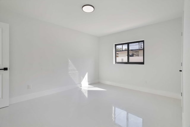 20685 NE 2nd Ave, Miami, FL 33179 - empty room with baseboards