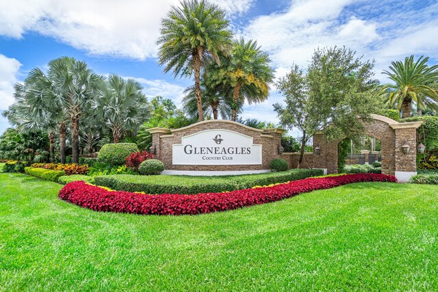 15702 Loch Maree Ln Unit 5804, Delray Beach, FL 33446 - community / neighborhood sign featuring a yard
