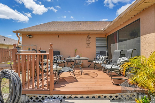deck with fence