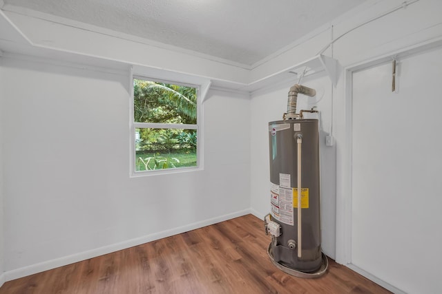 3205 Tennessee Ave, Fort Pierce, FL 34950 - utilities with water heater