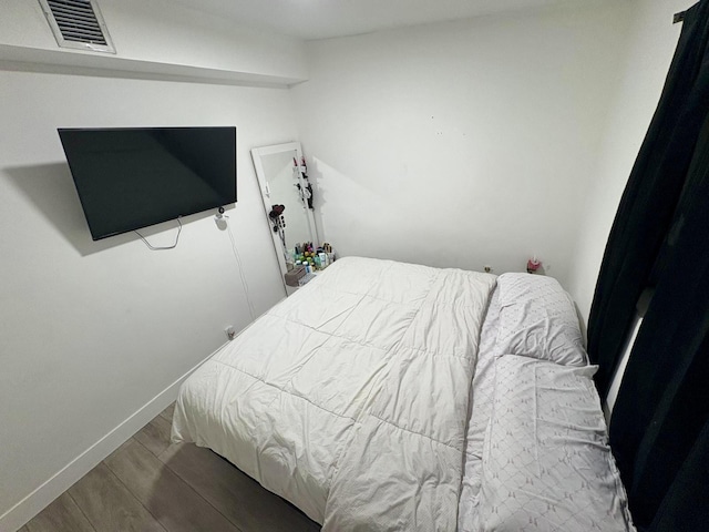 10090 W Fern St, Miami, FL 33157 - bedroom with visible vents and wood finished floors