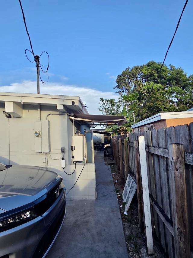 10090 W Fern St, Miami, FL 33157 - view of property exterior with fence