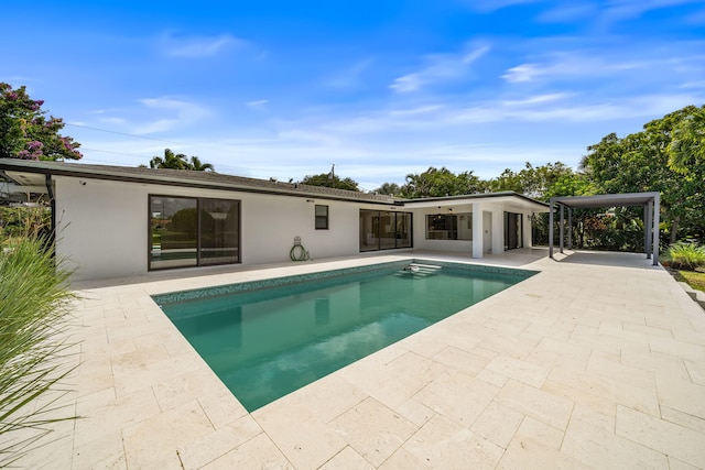 1516 Wagner Cir, Lake Clarke Shores, FL 33406 - pool featuring a patio area