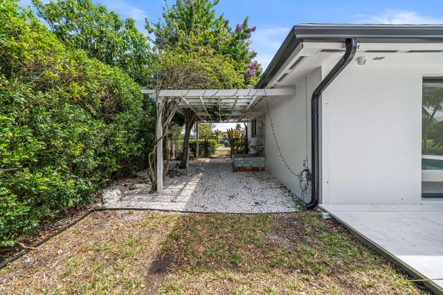1516 Wagner Cir, Lake Clarke Shores, FL 33406 - exterior space with stucco siding