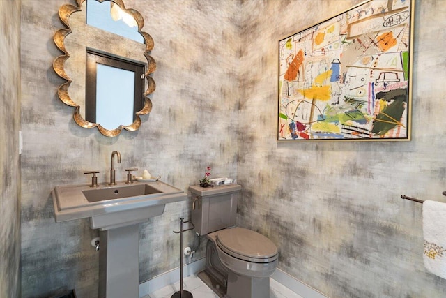 6940 NW 25th Way, Boca Raton, FL 33496 - half bathroom featuring toilet and baseboards