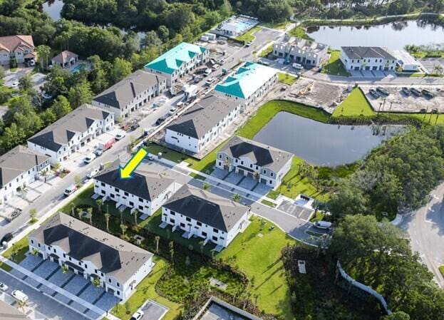 7636 SW Lucy Ln Unit Latitude 48-09, Stuart, FL 34997 - view of property location with a large body of water