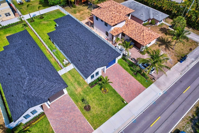 bird's eye view with a residential view