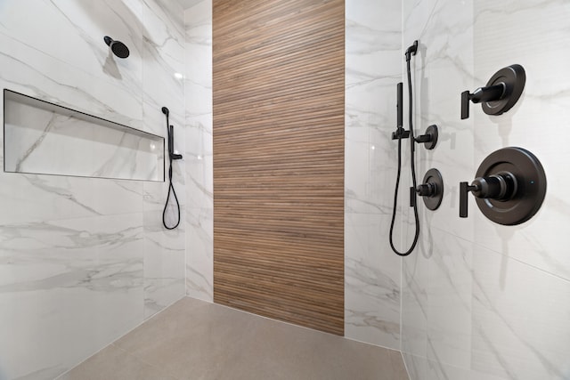 17816 86th St N, The Acreage, FL 33470 - full bath with a marble finish shower