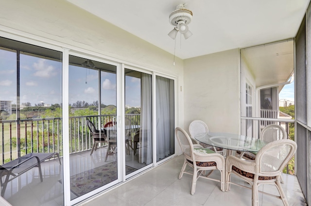 balcony featuring outdoor dining space