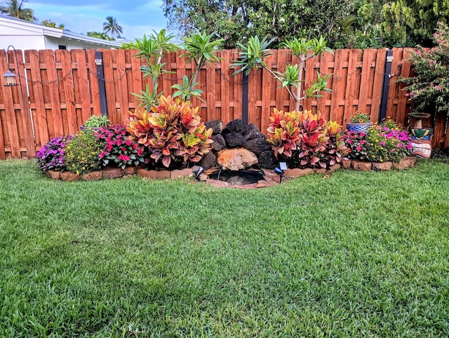 view of yard with fence
