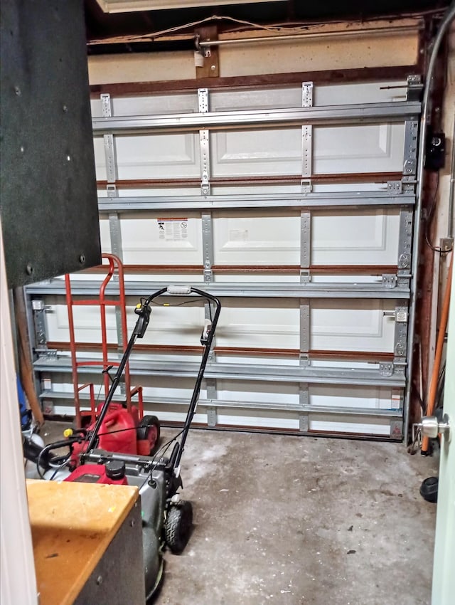 380 Laurie Rd, West Palm Beach, FL 33405 - view of garage