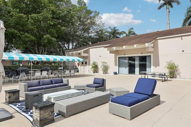 view of patio / terrace with an outdoor hangout area