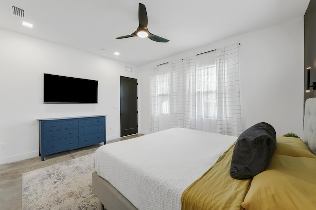 188 Yale Dr, Lake Worth Beach, FL 33460 - bedroom featuring visible vents, baseboards, ceiling fan, and recessed lighting