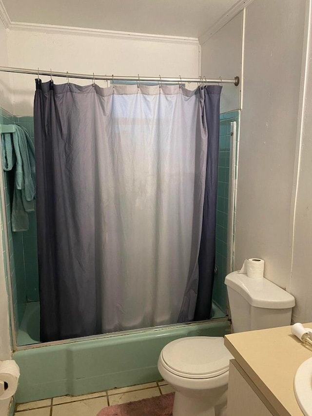 bathroom with crown molding, tile patterned flooring, shower / bath combo, and toilet