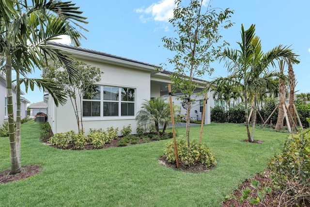 10148 Driftwood Way, Palm Beach Gardens, FL 33412 - view of green lawn