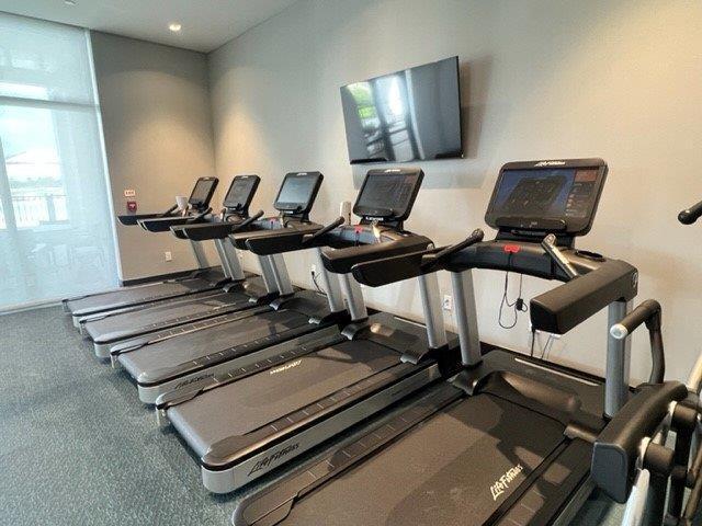 10148 Driftwood Way, Palm Beach Gardens, FL 33412 - view of gym