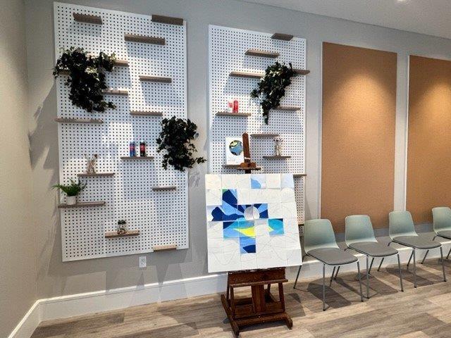 10148 Driftwood Way, Palm Beach Gardens, FL 33412 - detailed view of baseboards and wood finished floors