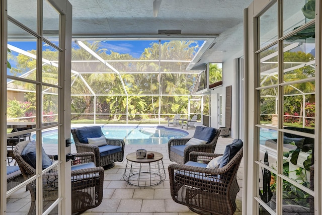 view of sunroom / solarium