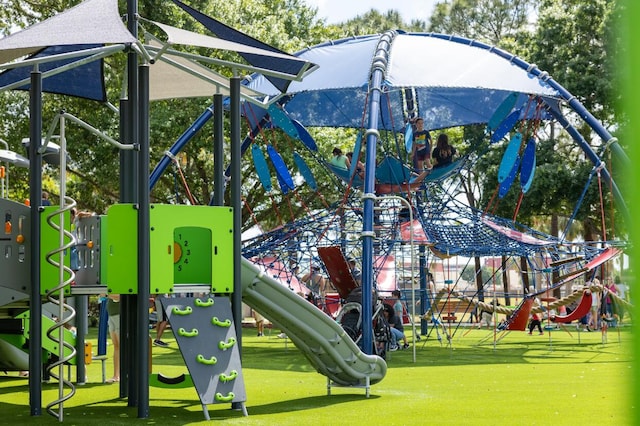 3020 SW Ann Arbor Rd, Port Saint Lucie, FL 34953 - view of community jungle gym