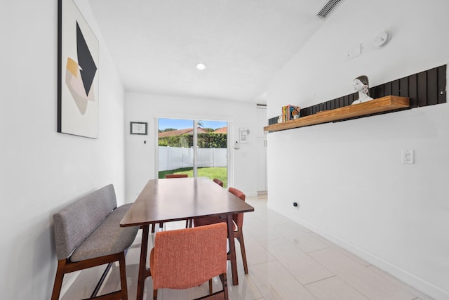 dining room featuring visible vents, recessed lighting, and baseboards