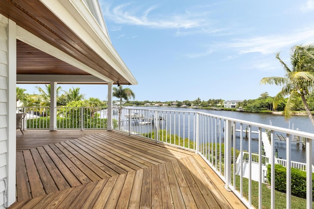 19100 SE County Line Rd, Jupiter, FL 33469 - deck with a water view