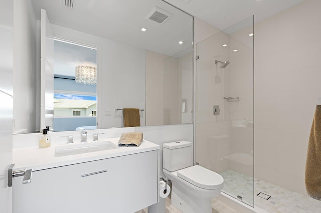 758 N St, West Palm Beach, FL 33401 - bathroom featuring a tile shower, toilet, and vanity