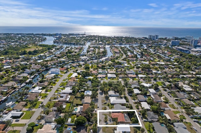 2650 NE 22nd St, Pompano Beach, FL 33062 - aerial view of property's location featuring a nearby body of water, nearby suburban area, and property parcel outlined