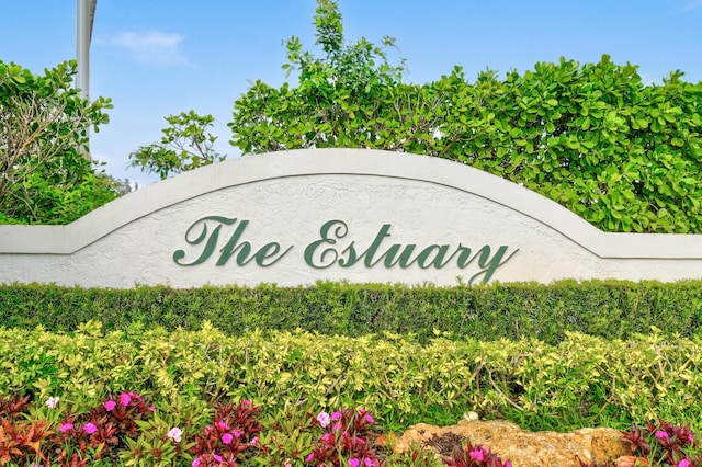 3003 Fairway Dr N, Jupiter, FL 33477 - view of community / neighborhood sign