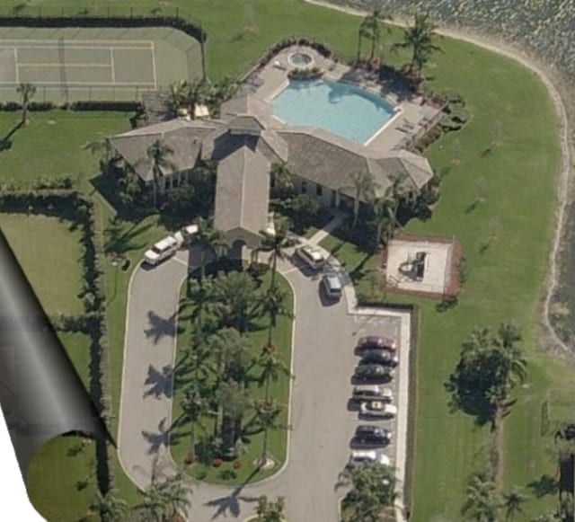 birds eye view of property