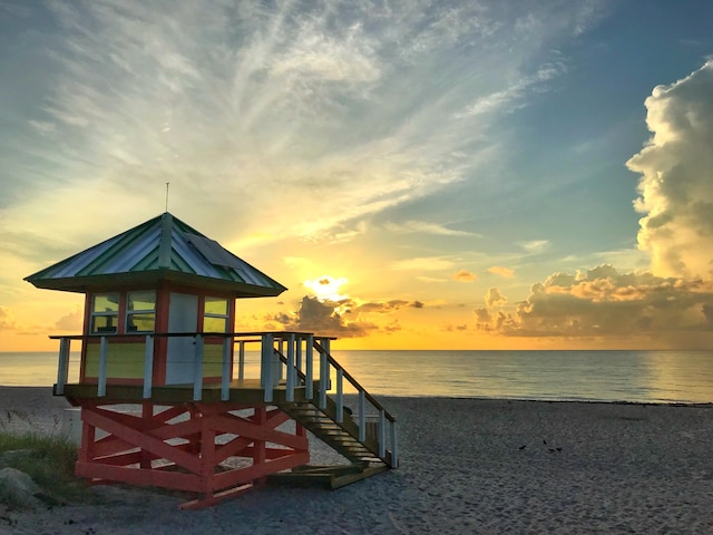 250 NE 3rd Ave Unit 1308, Delray Beach, FL 33444 - dock with view of water and beach