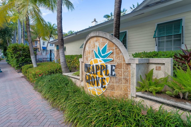 250 NE 3rd Ave Unit 1308, Delray Beach, FL 33444 - community sign with fence