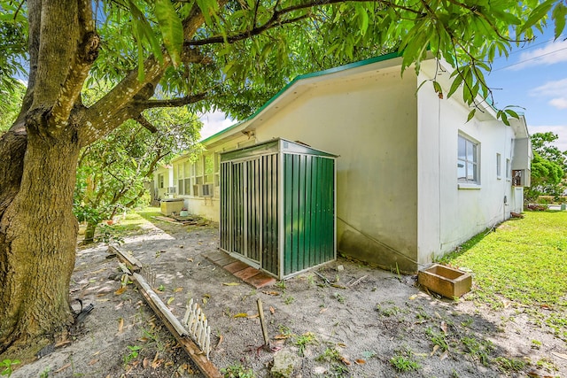view of side of property