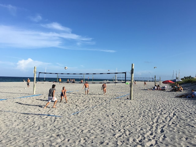 1125 Crystal Way Unit I, Delray Beach, FL 33444 - water view featuring nearby beach