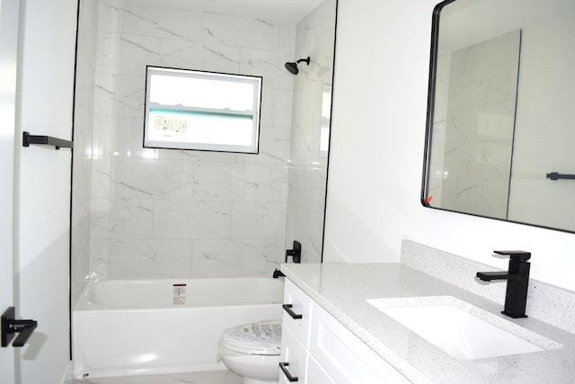 15722 NW 270th St, Okeechobee, FL 34972 - full bath featuring vanity, toilet, and tub / shower combination