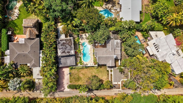 430 NE 121st St, Biscayne Park, FL 33161 - drone / aerial view