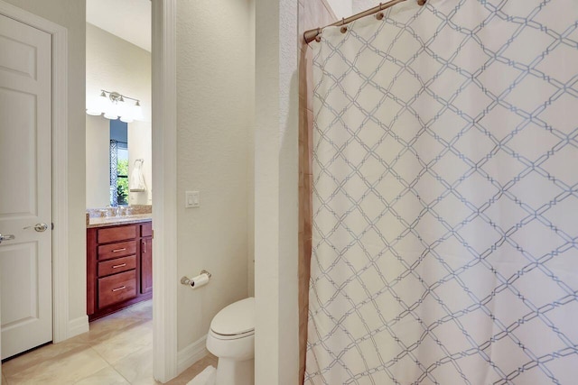 964 SW Canoe Creek Ter, Palm City, FL 34990 - bathroom featuring toilet, a shower with curtain, tile patterned floors, and vanity