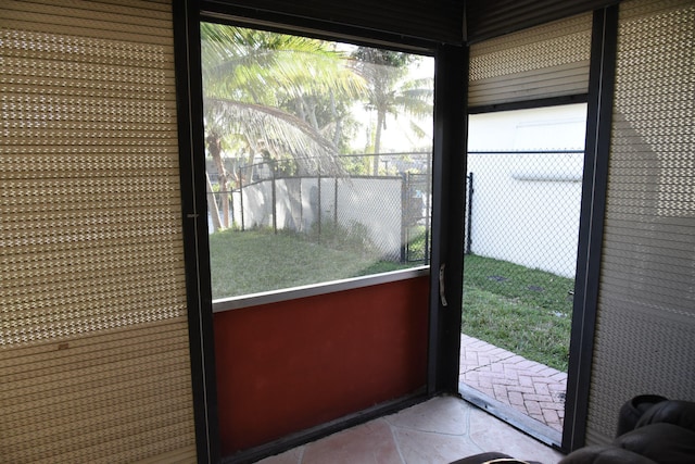 9170 NW 21st Mnr, Sunrise, FL 33322 - view of sunroom / solarium