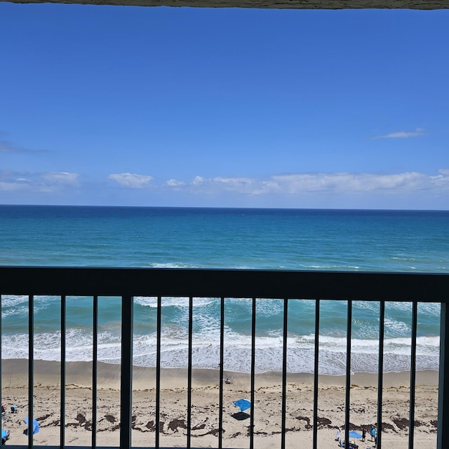 9940 S Ocean Dr Unit 1005, Jensen Beach, FL 34957 - water view with nearby beach