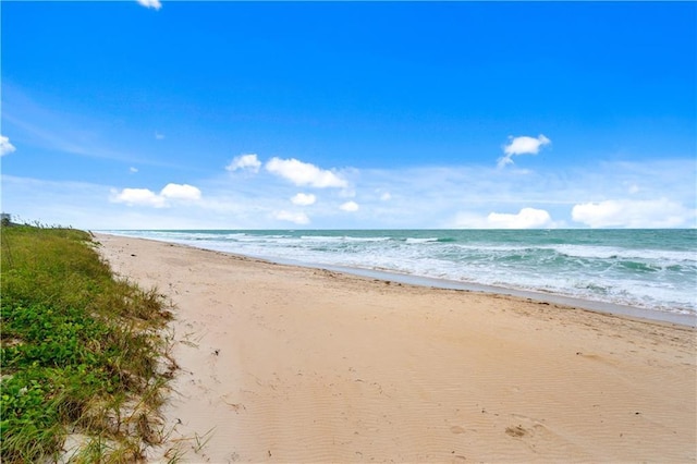 3215 S Lakeview Cir Unit 12104, Hutchinson Island, FL 34949 - water view with nearby beach